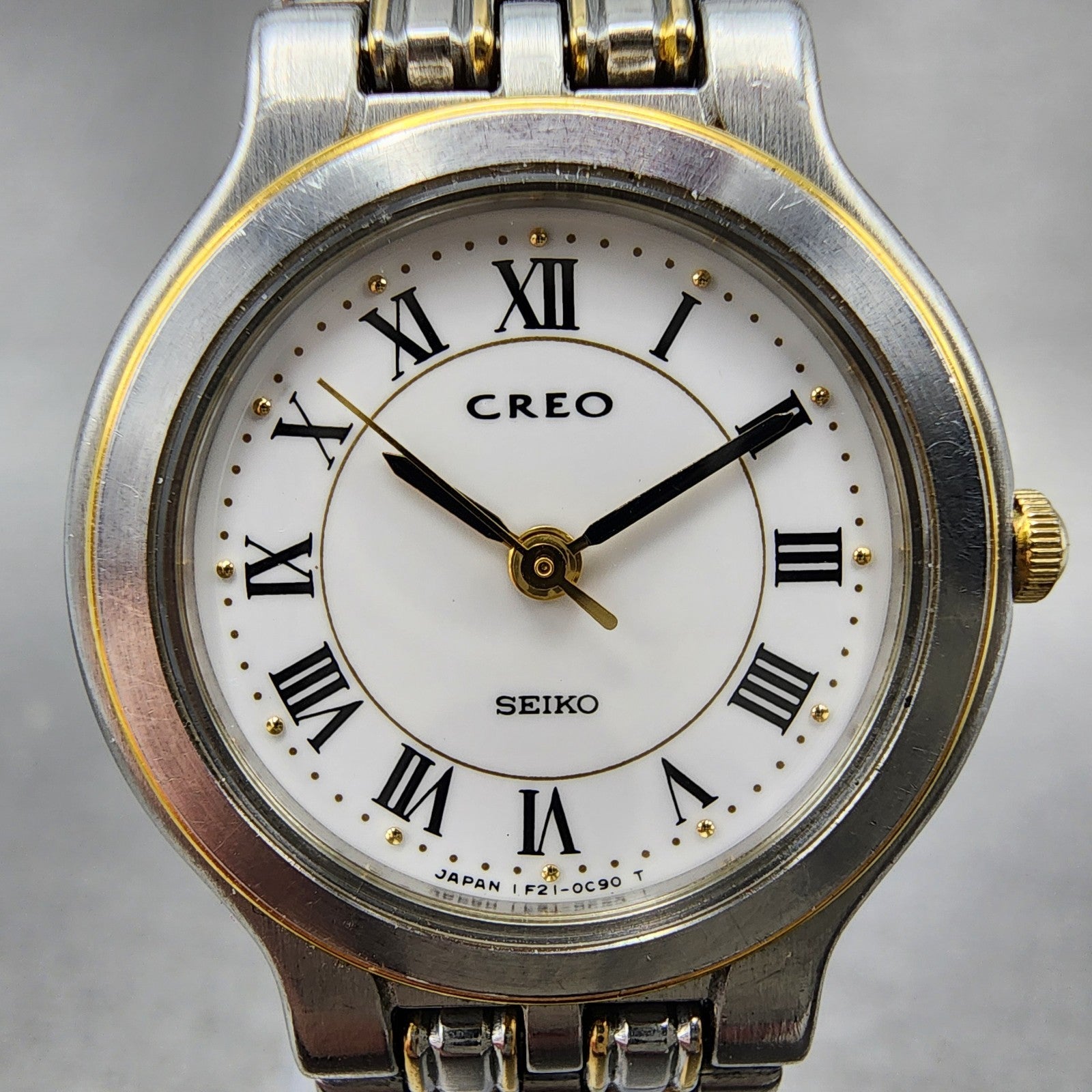 Seiko Creo Watch Women 24mm White Dial Two Tone Round 1F210B70 New Battery1