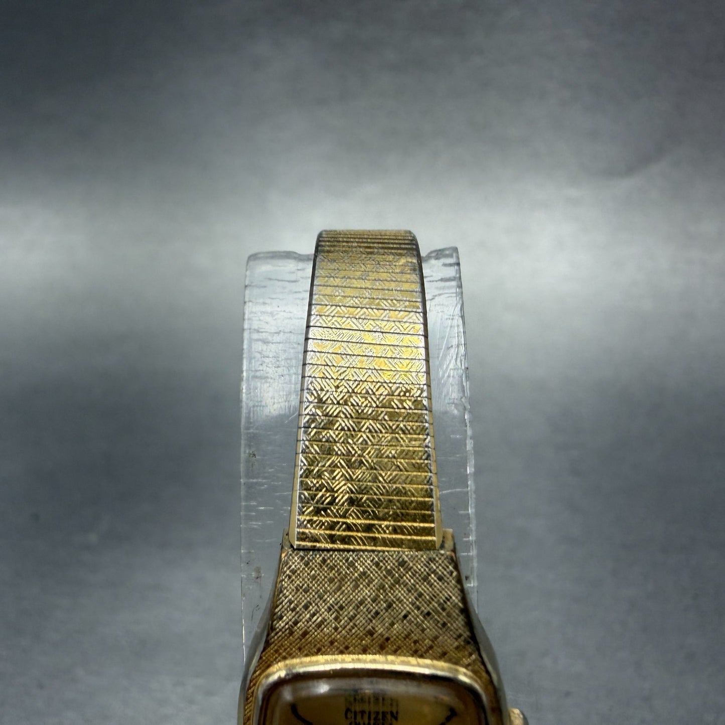 Citizen Seven Watch Women 16mm Champagne Dial Gold Tone 3220-949633 New Battery4