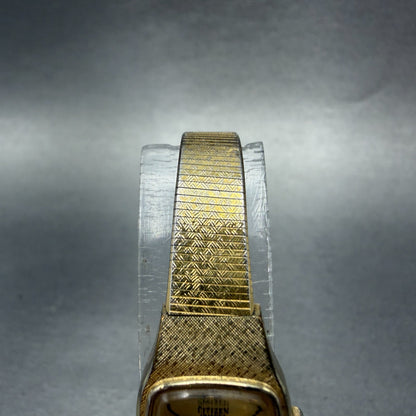 Citizen Seven Watch Women 16mm Champagne Dial Gold Tone 3220-949633 New Battery4