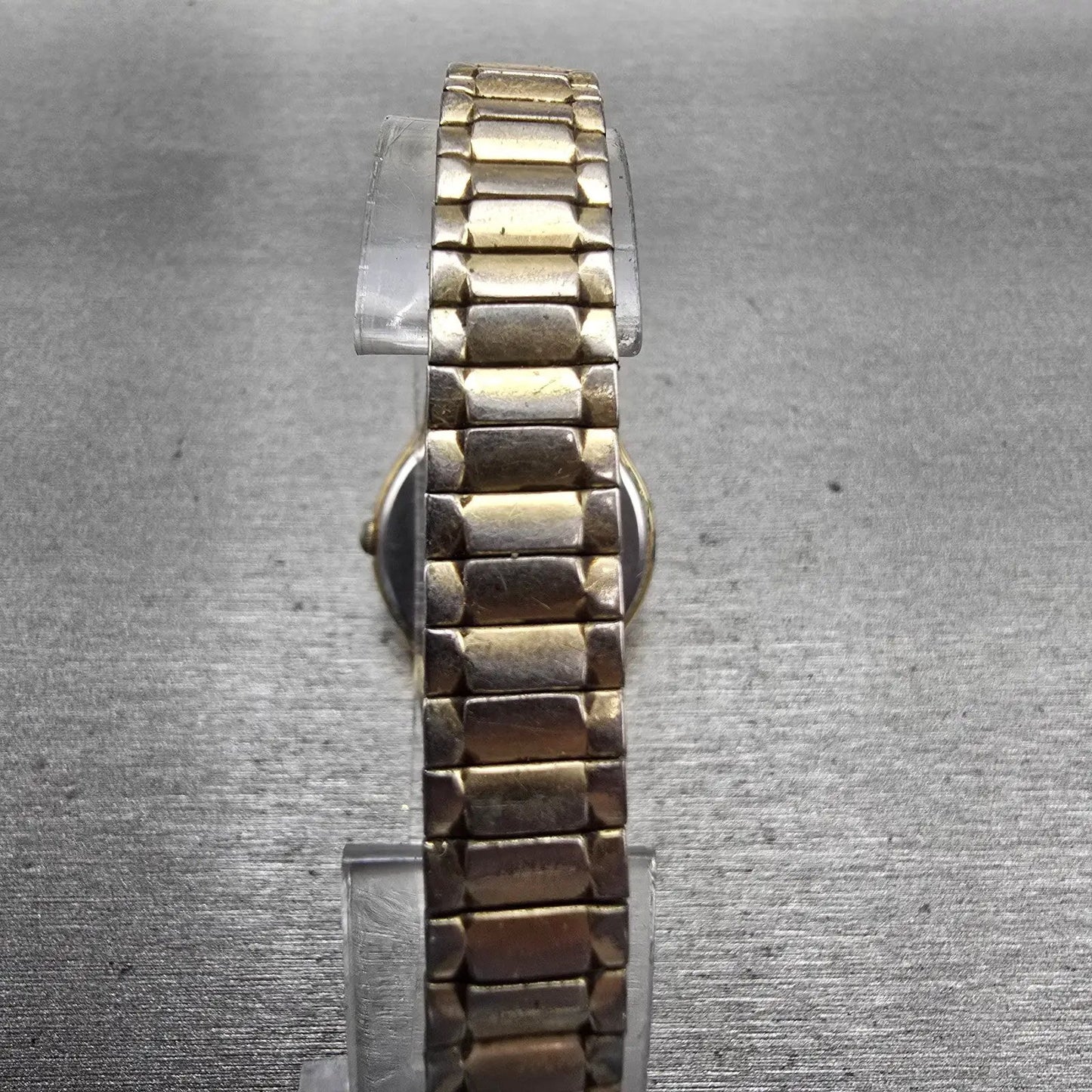 Seiko Watch Women 26mm White Dial Gold Tone Round 2K02-0039 New Battery Vintage7
