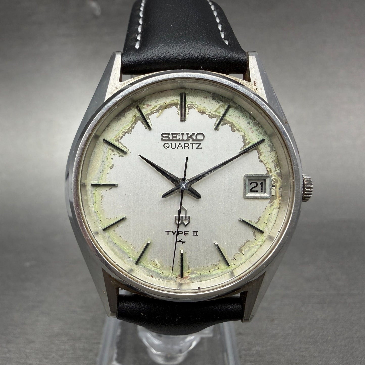Seiko Type II Watch Men 34mm Silver Dial Silver Tone Date 7122-7020 New Battery30