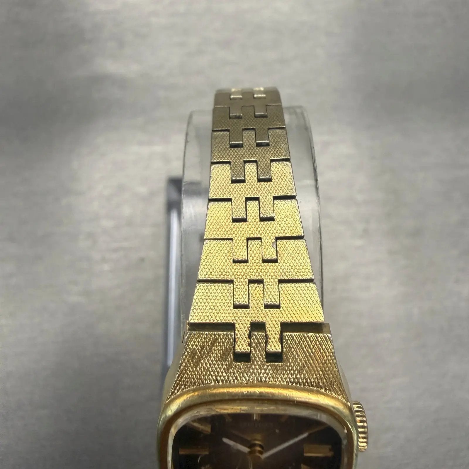 48163230