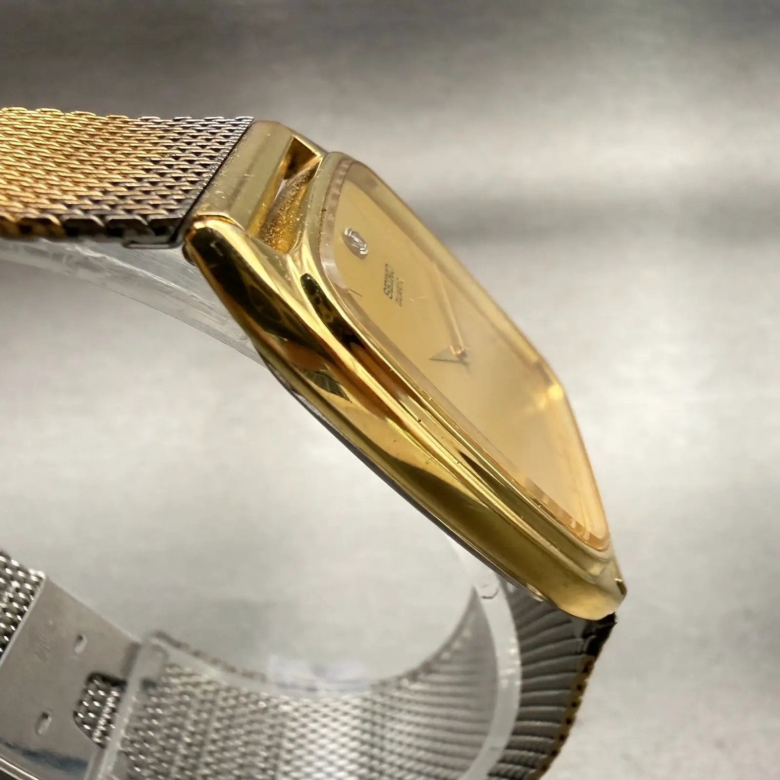 Seiko Watch Men 28mm Gold Dial Gold Tone Rectangle 6530-5329 New Battery VTG3
