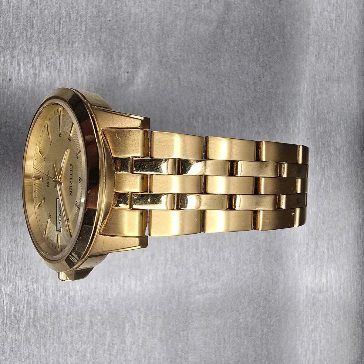 Citizen Watch Men 41mm Gold Dial Gold Tone Daydate 1502-S097835 New Battery4
