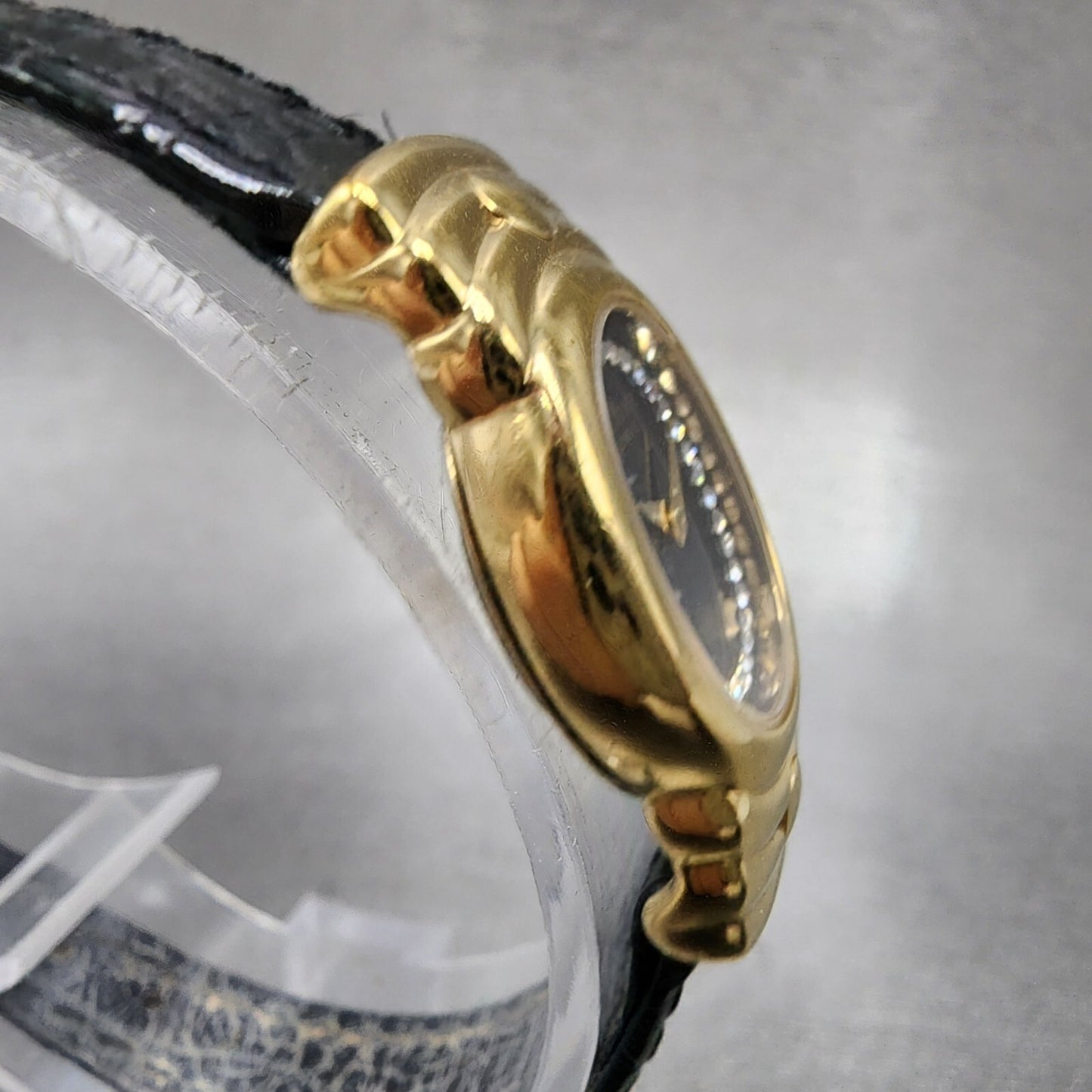 Raymond Weil Watch Women 17mm Black Dial Gold Plated Oval 3765 New Battery