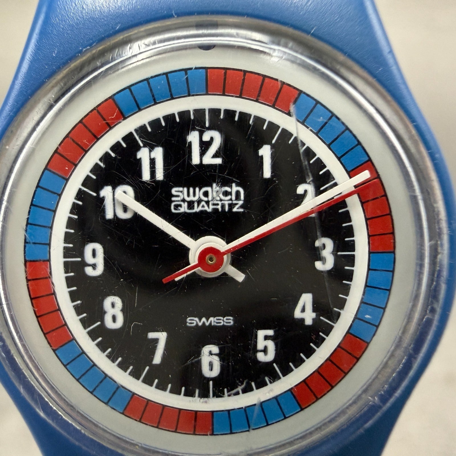 Swatch Tri-Color Racer Watch Women 25mm Black Dial Blue Yellow Red LS102 New bat1