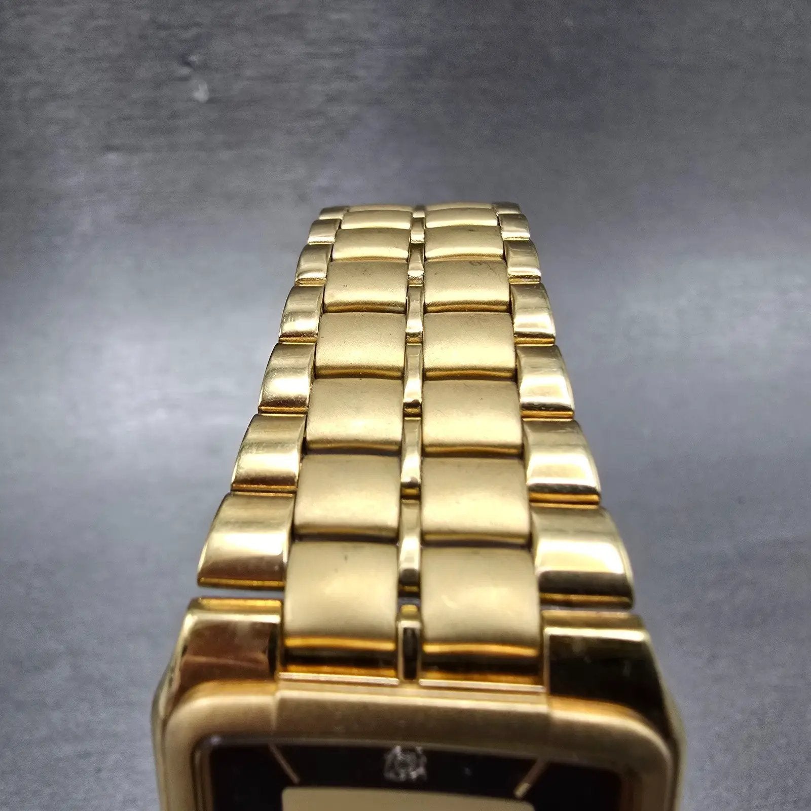Elgin Tank Watch Men 26mm Black & Gold Dial Gold Tone Date Rectangle New Battery4