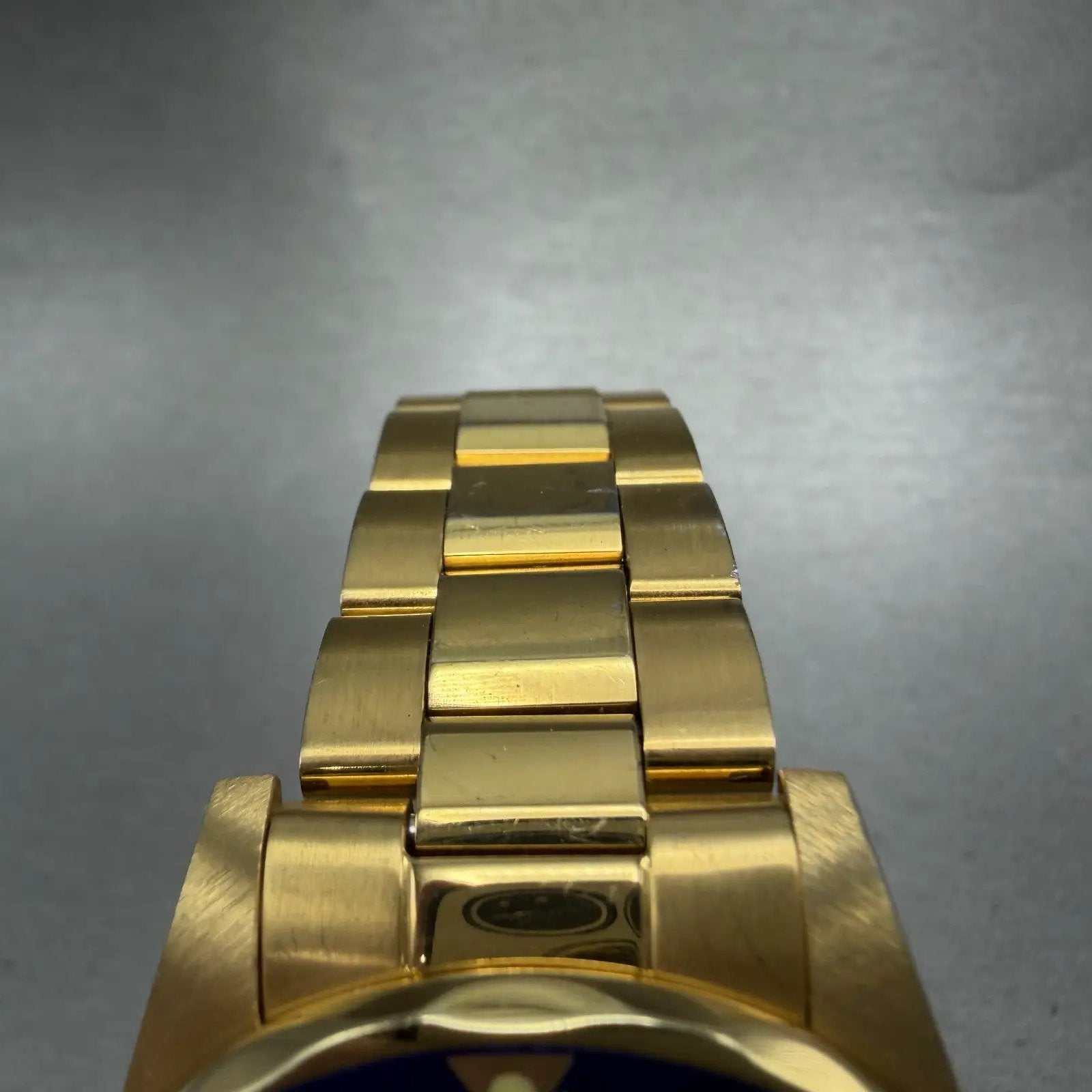 48031411