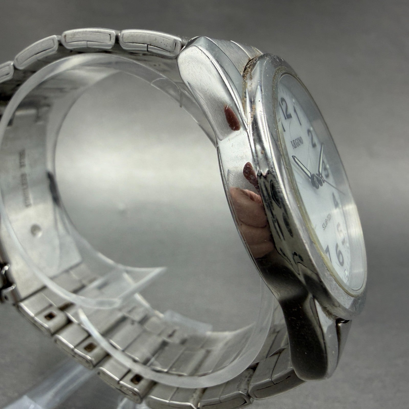 Citizen Reguno Watch Men 37mm White Dial Silver Tone Solar Round Runs E0313