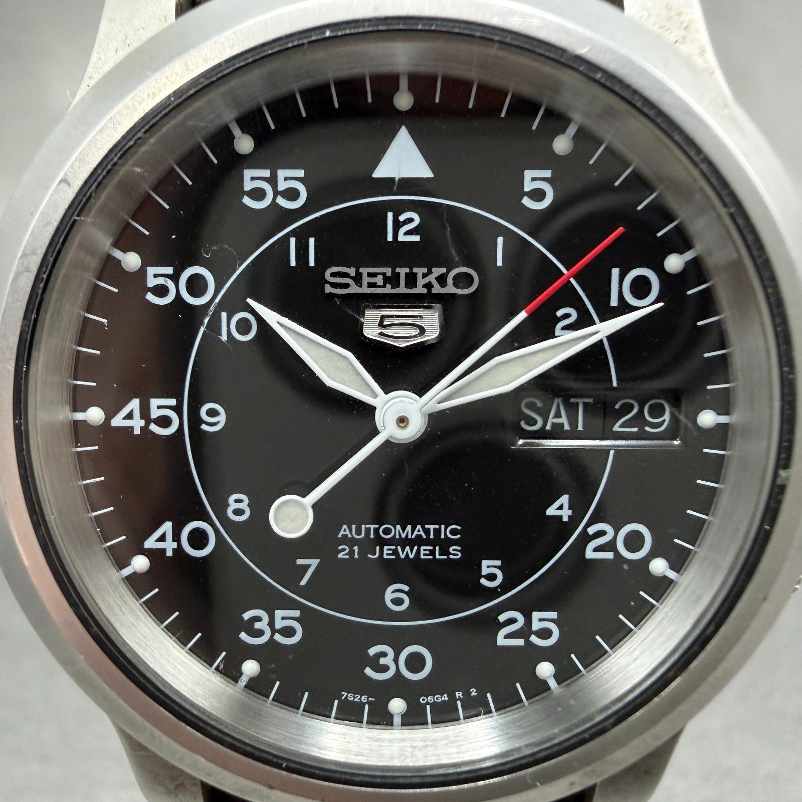 Seiko 5 Automatic Watch Men 37mm Black Dial Silver Tone Daydate SNK809 Runs1