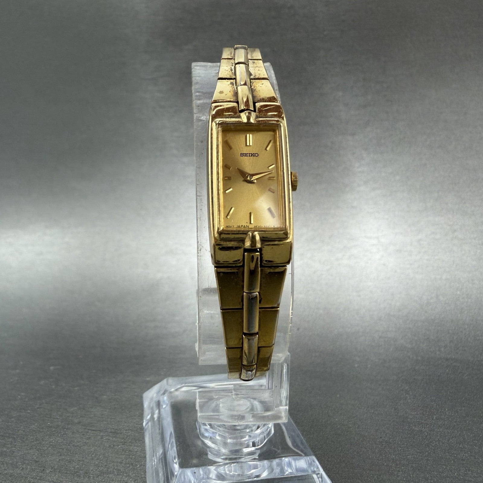Seiko Watch Women 13mm Gold Dial Gold Tone Rectangle 2E20-7479 New Battery ABhbd5