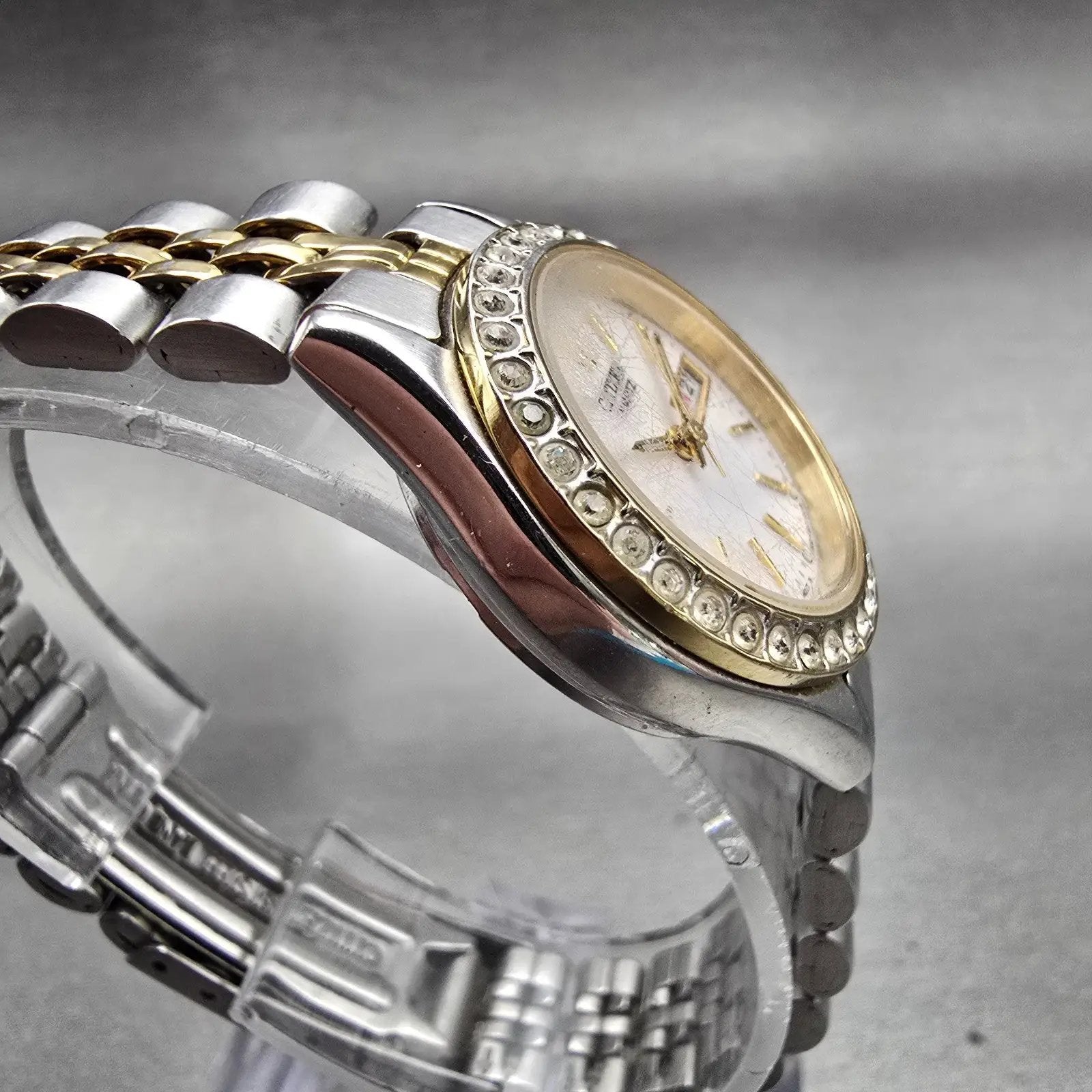 Citizen Watch Women 25mm MOP Dial Two Tone Daydate Gemmed 1002-S044464 New Batt3