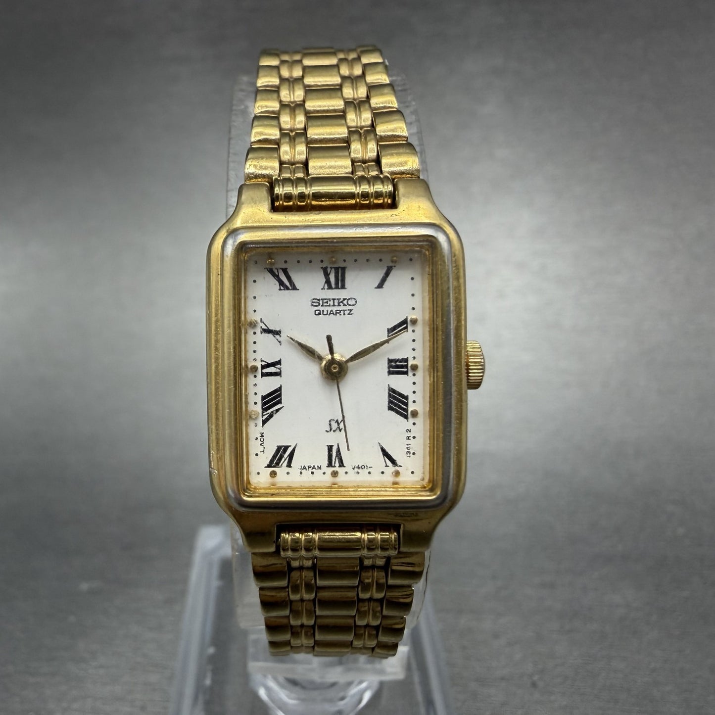 Seiko SX Tank Watch Women 17mm White Dial Gold Tone V401-5121 New Battery0