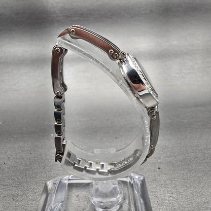 Bulova Watch Women 20mm MOP Dial Silver Tone Gemmed Round 96T71 New Battery8