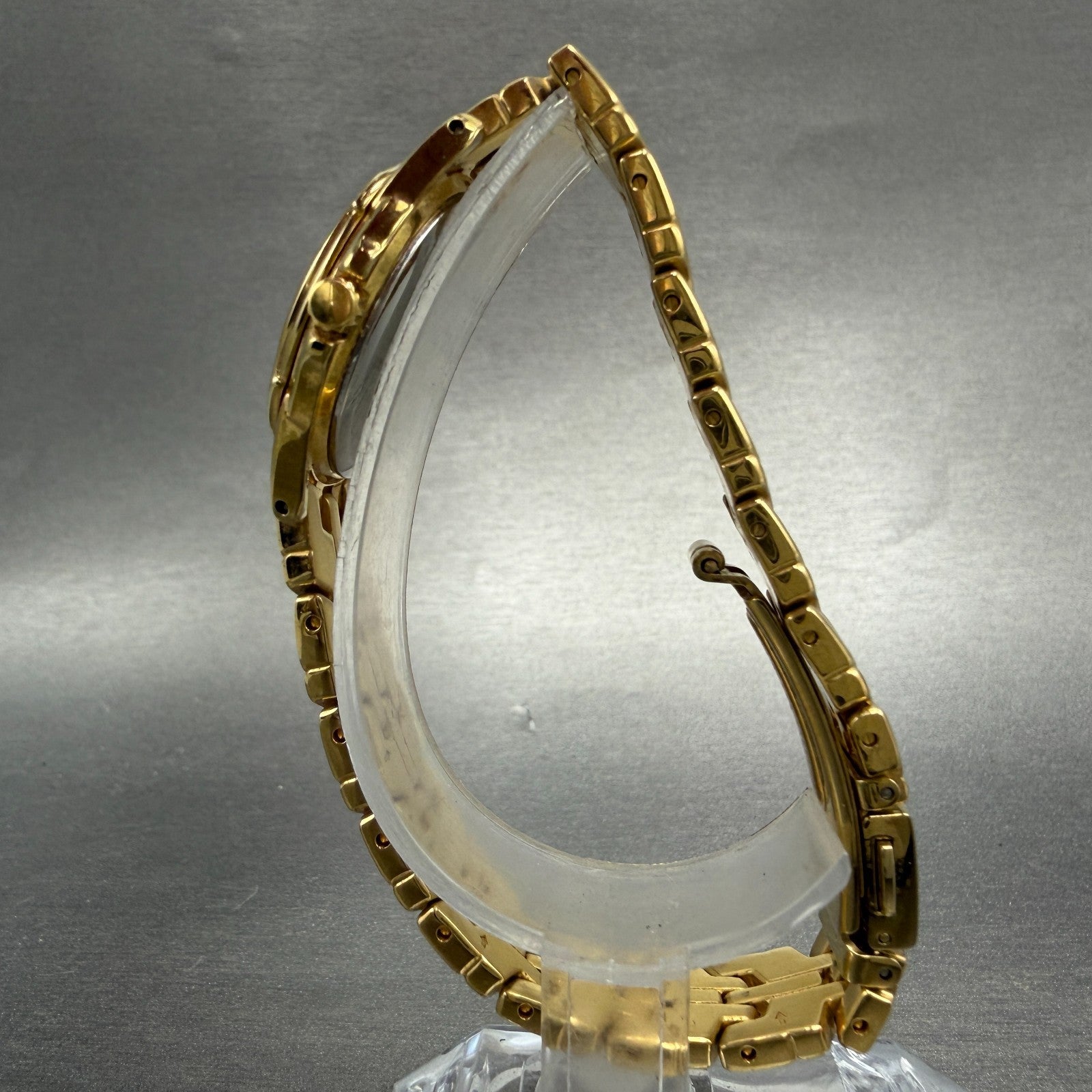 Seiko Watch Women 26mm Silver Dial Gold Tone Date Round 7N82-0AM0 New Battery6