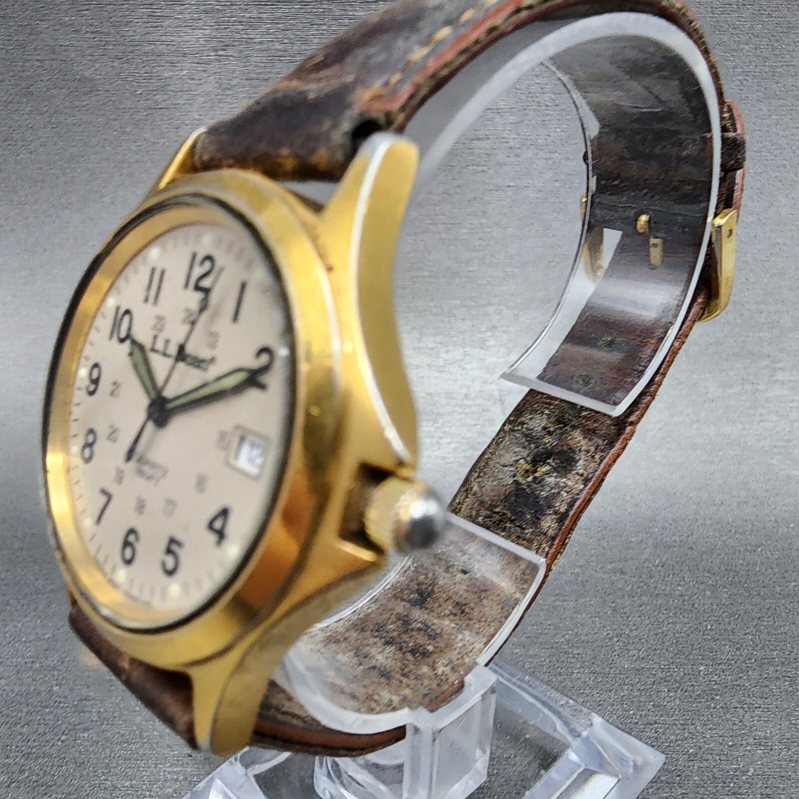 LL Bean Field Watch Men 34mm Gray Dial Gold Tone Date Round New Battery A12 VTG2