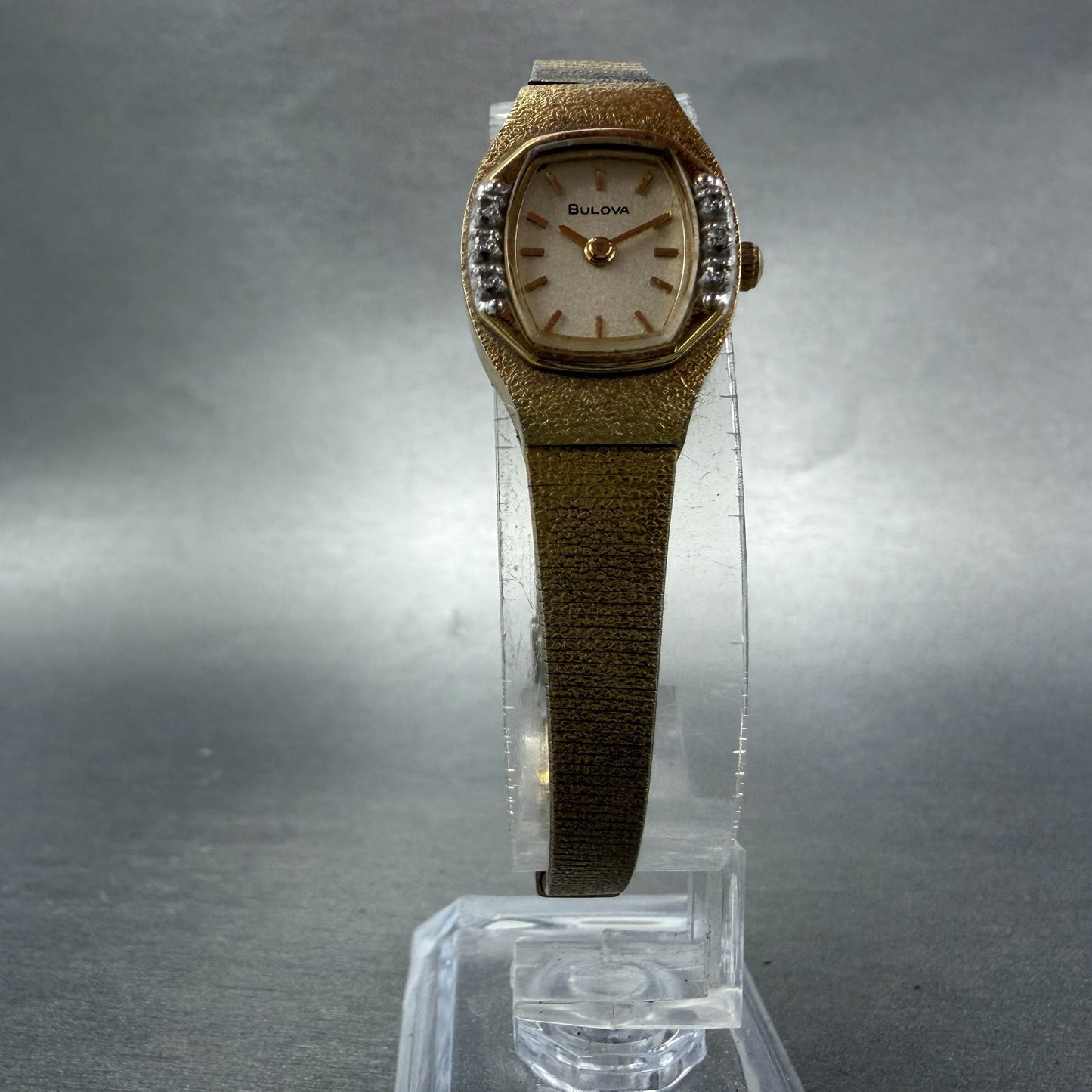 Bulova Watch Women 17mm Champagne Dial Gold Tone 83387 New Battery Diamond5