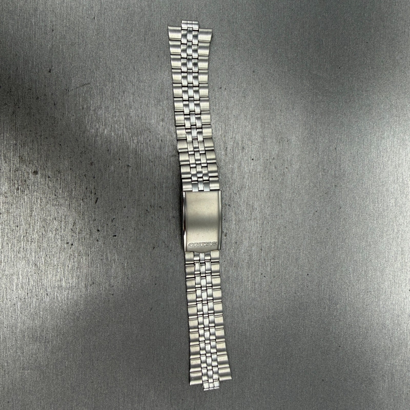 Seiko Bracelet 20mm Stainless Steel Silver Tone Tri Folding Clasp Vintage Japan0