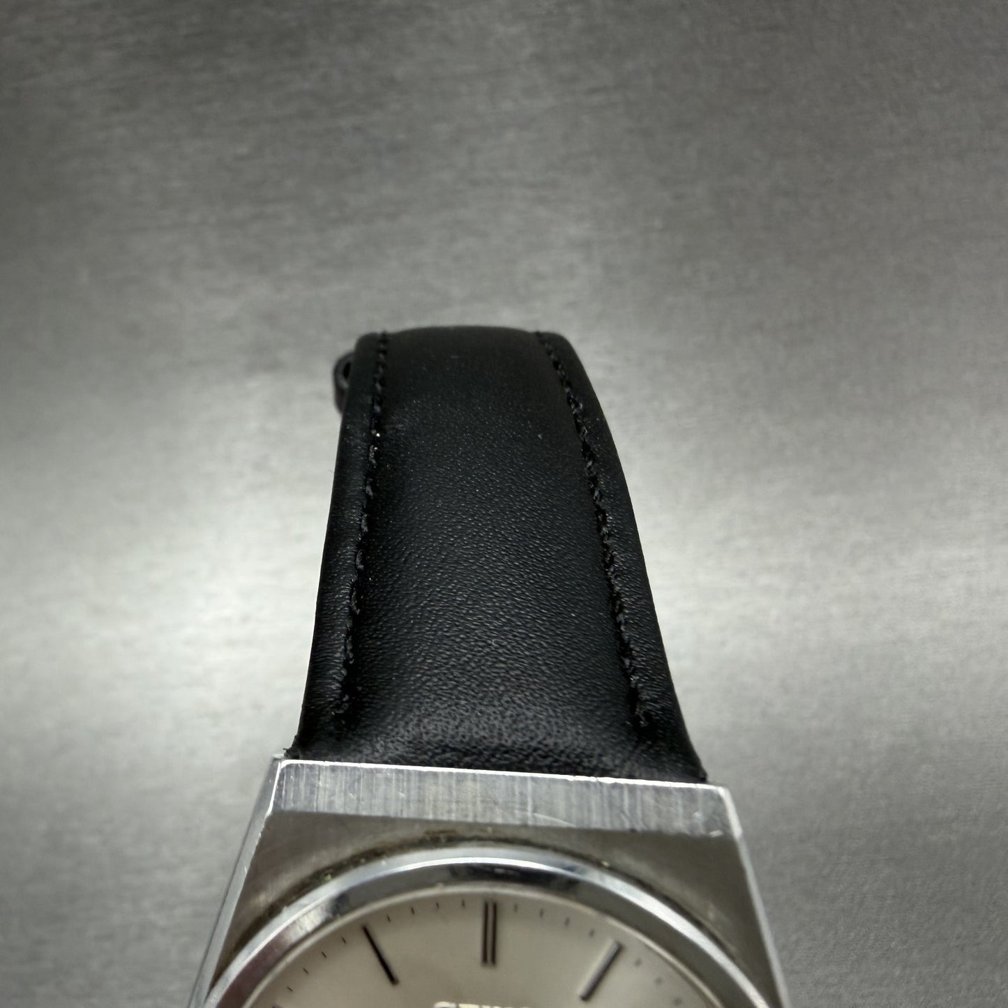 Seiko Majesta Watch Men 32mm Silver Dial Silver Tone Daydate 9063-6000 New Batt4