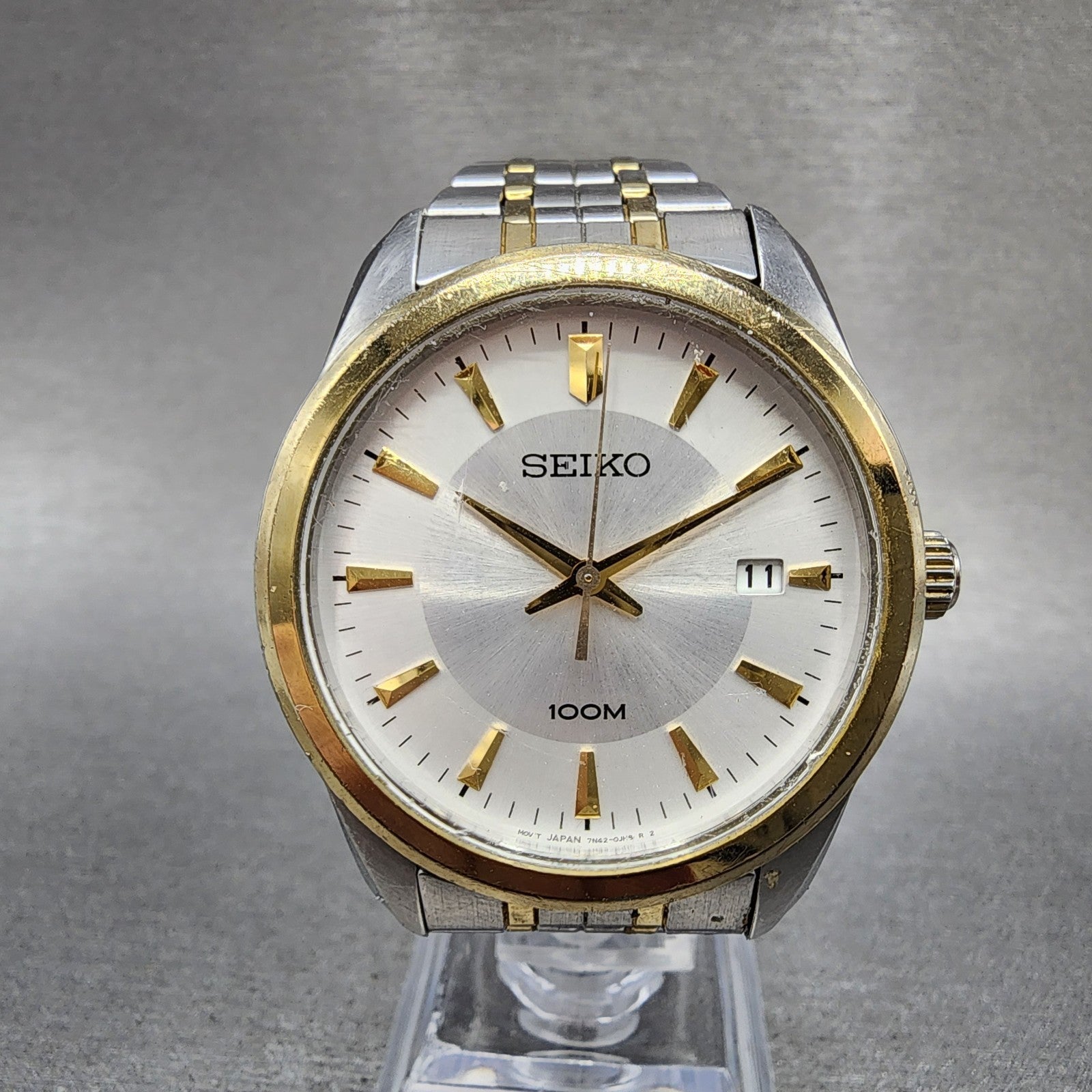 Seiko 100m Watch Men 39mm Silver Dial Two Tone Date Round 7n420fl0 PARTS0