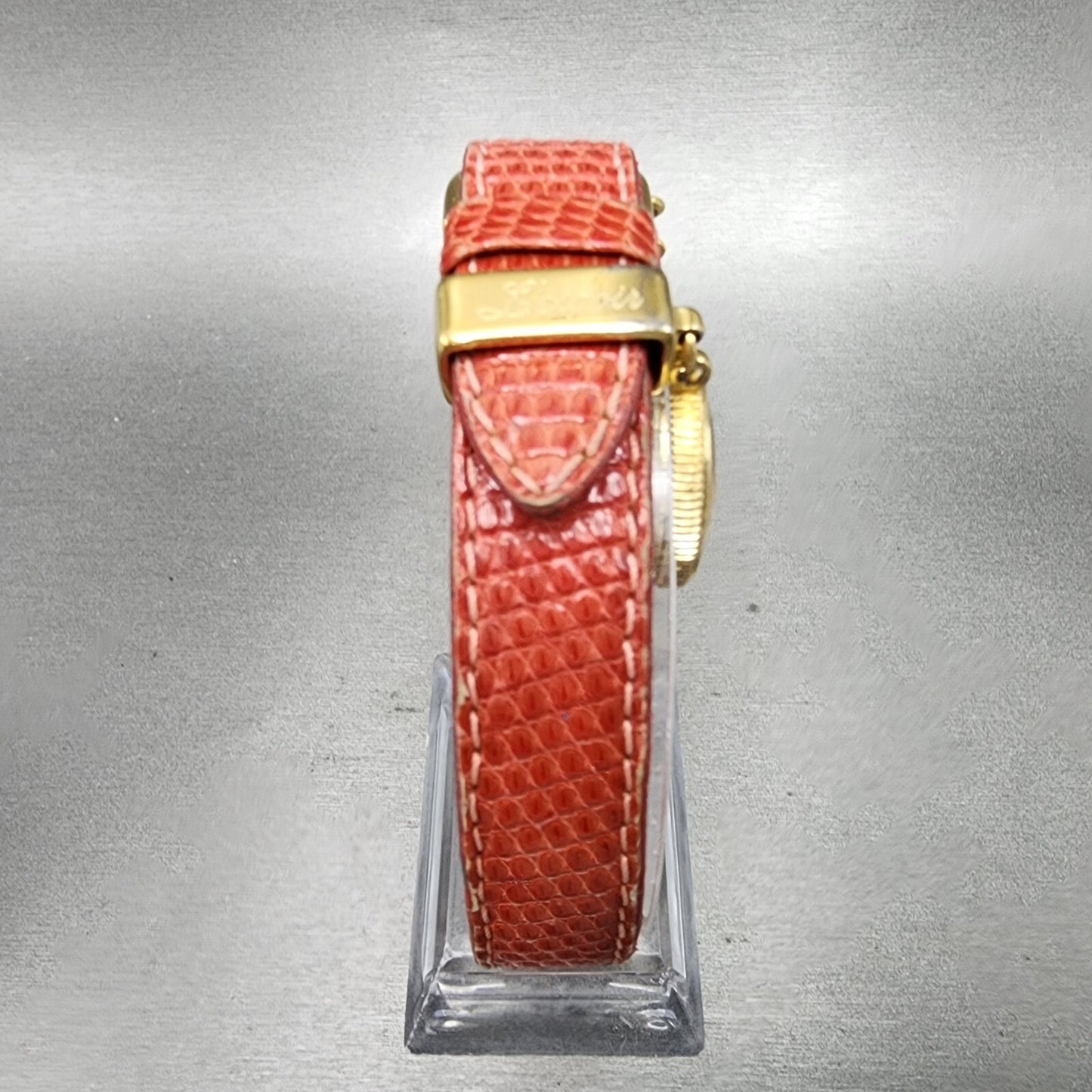 Seiko Respoir Watch Women 20mm Gold Dial Gold Tone Red Band 4N200320 New Batt2