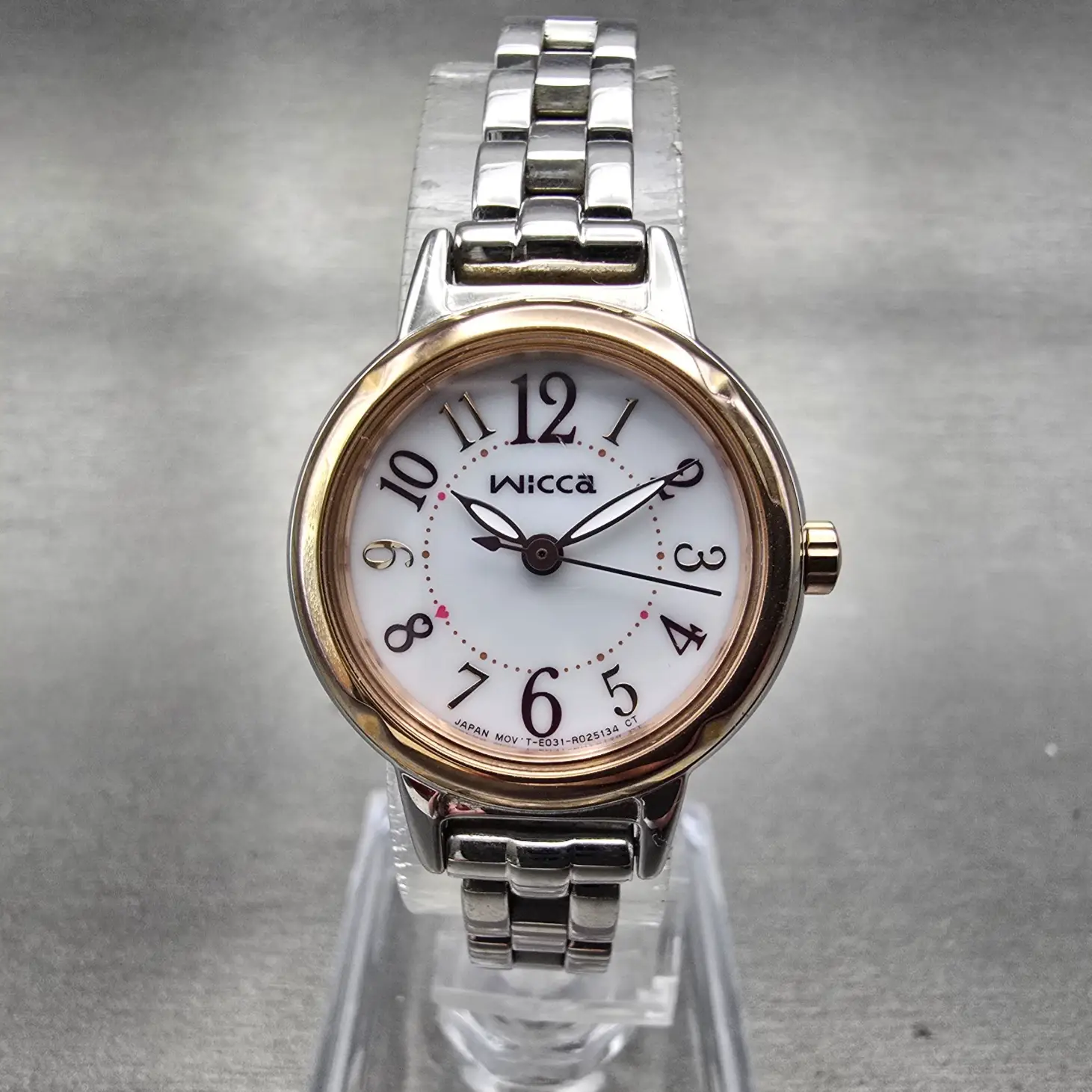 Citizen Wicca Solar Watch Women 24mm White Dial Two Tone Round E031-R010301 Runs0