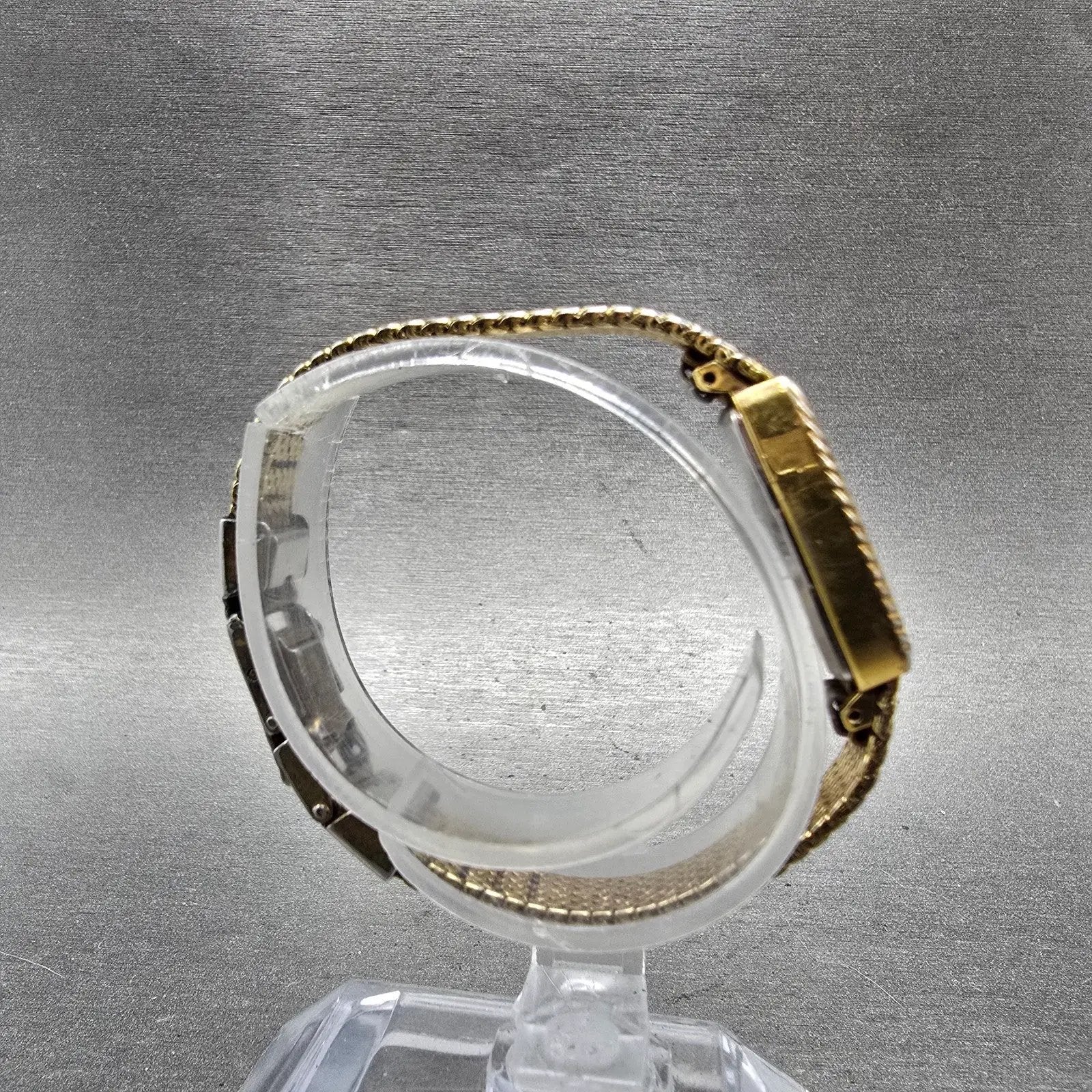 Seiko Tank Watch Women 14mm Champagne Dial Gold Tone 1320-5959 New Battery VTG H8