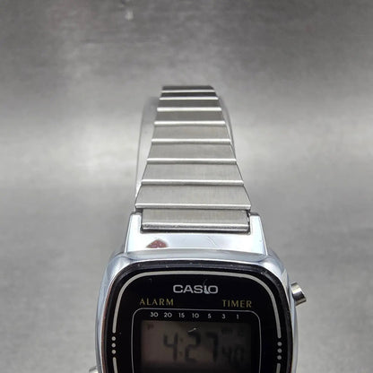 Casio Digital Watch Women 25mm Silver Alarm Chronograph Daydate LA670W New Batt5