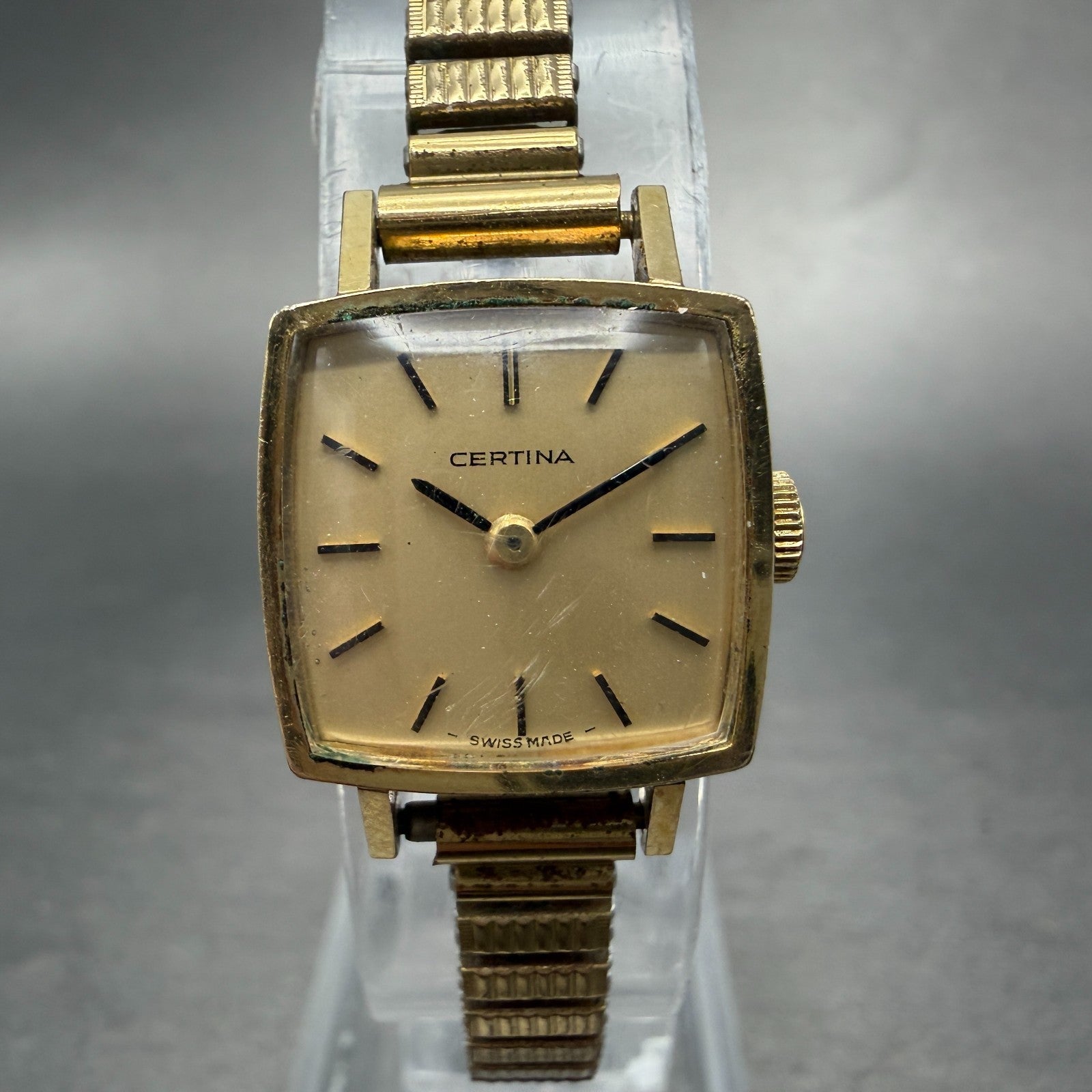 Certina Watch Women 17mm Gold Dial Gold Plated Square Manaul Wind Runs VTG0