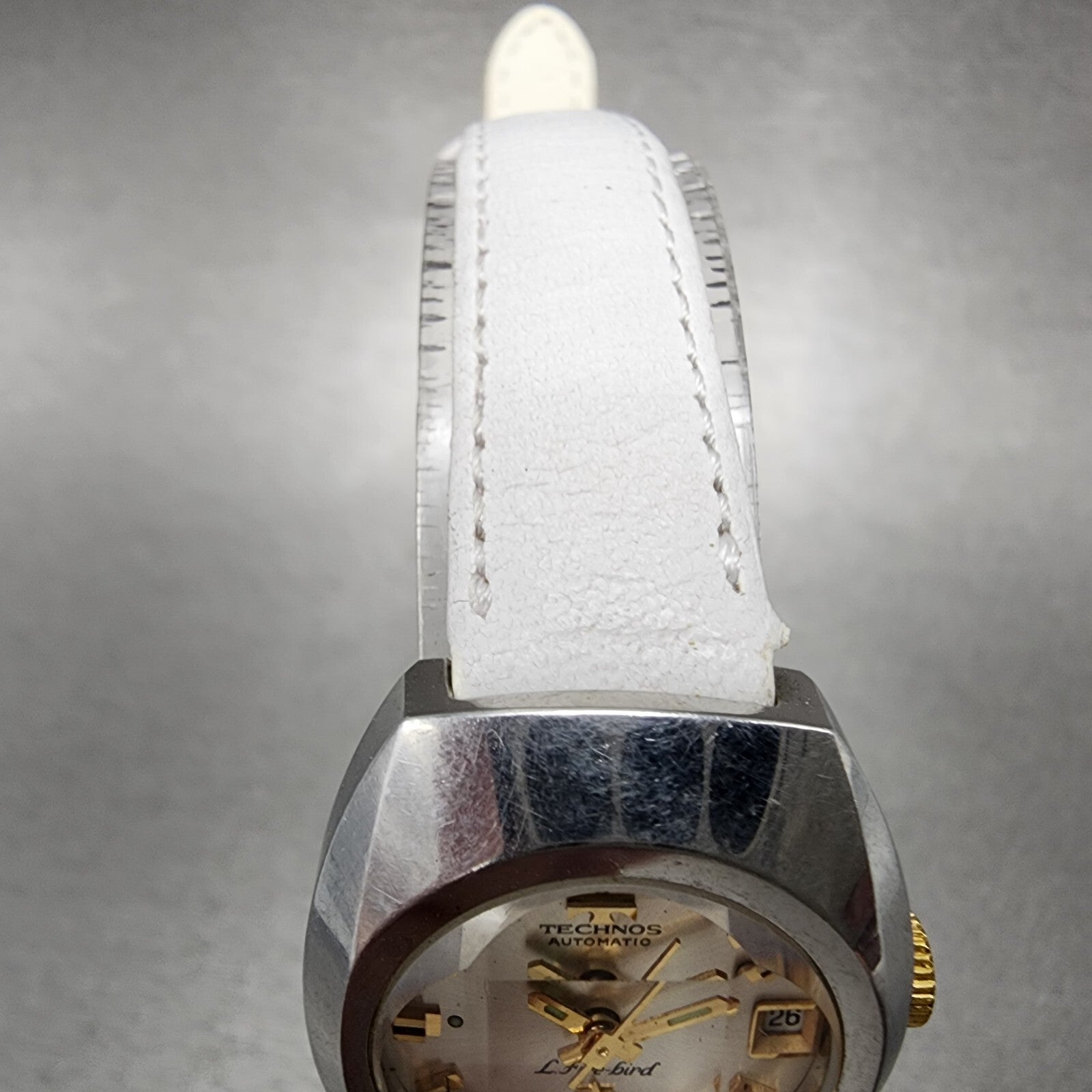 Technos Fire Brid Automatic Watch Women 25mm Whtie Dial Steel Date Runs VTG4