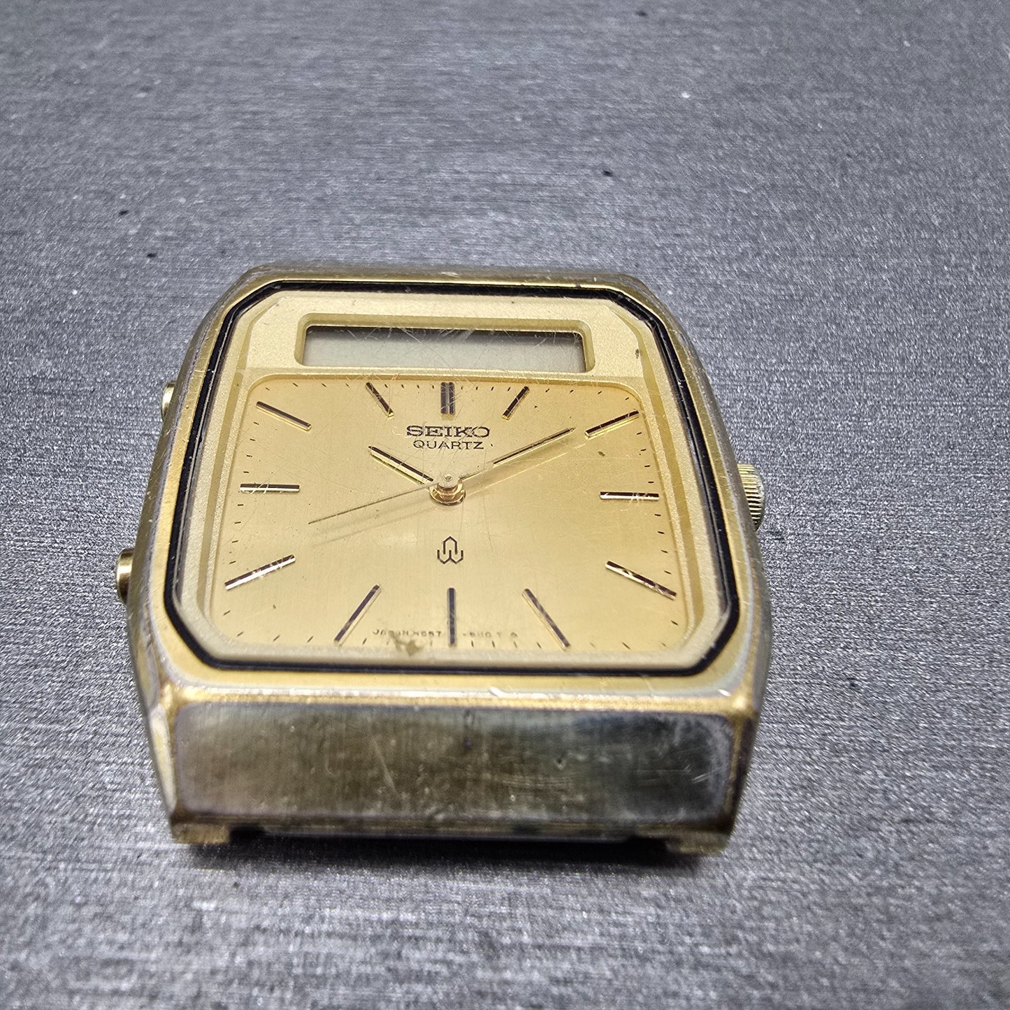 Seiko Analog Digital Watch Men 31mm Champagne Dial Gold Tone H557-5100 PARTS3