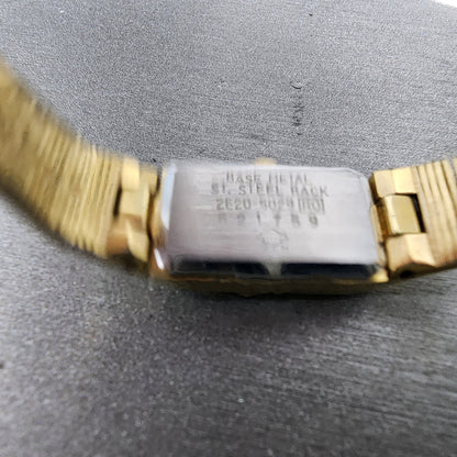 Seiko Tank Watch Women 12mm Champagne Dial Gold Tone 2e205029 New Battery9