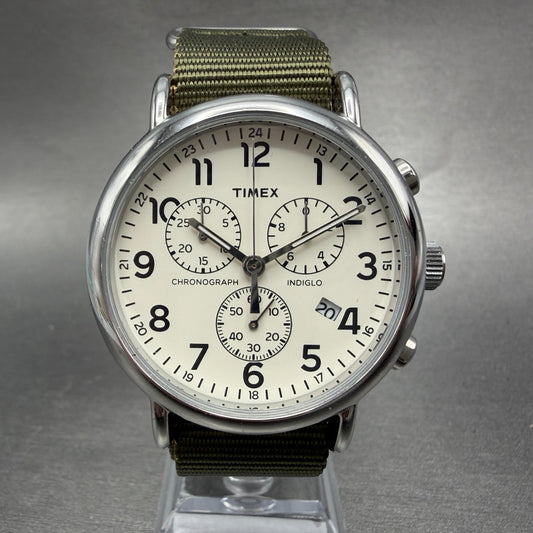 Timex Weekender Chronograph Watch Men 40mm White Dial Silver Date Round New Batt0