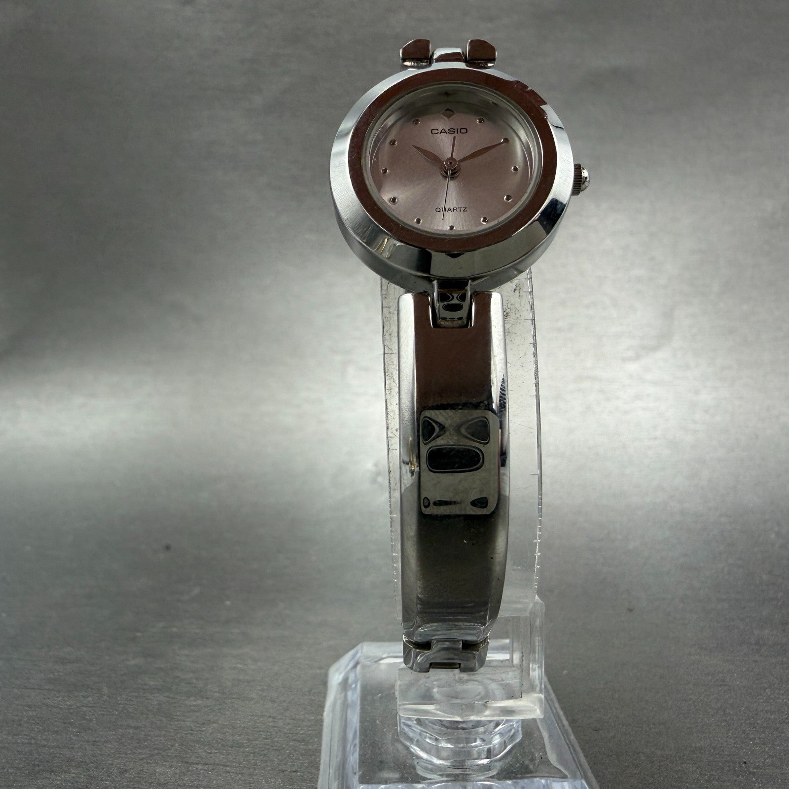 Casio Watch Women 24mm Silver Dial Silver Tone Round LTP-2025 New Battery5
