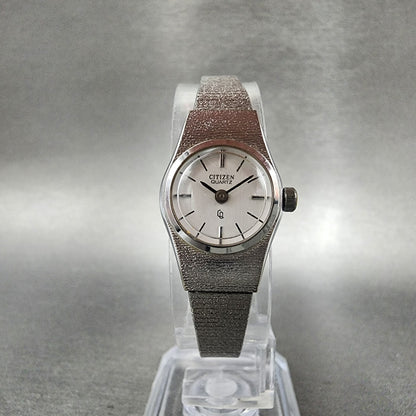 Citizen CQ Watch Women 17mm Silver Dial Silver Tone Round 3220891244  New Batt5