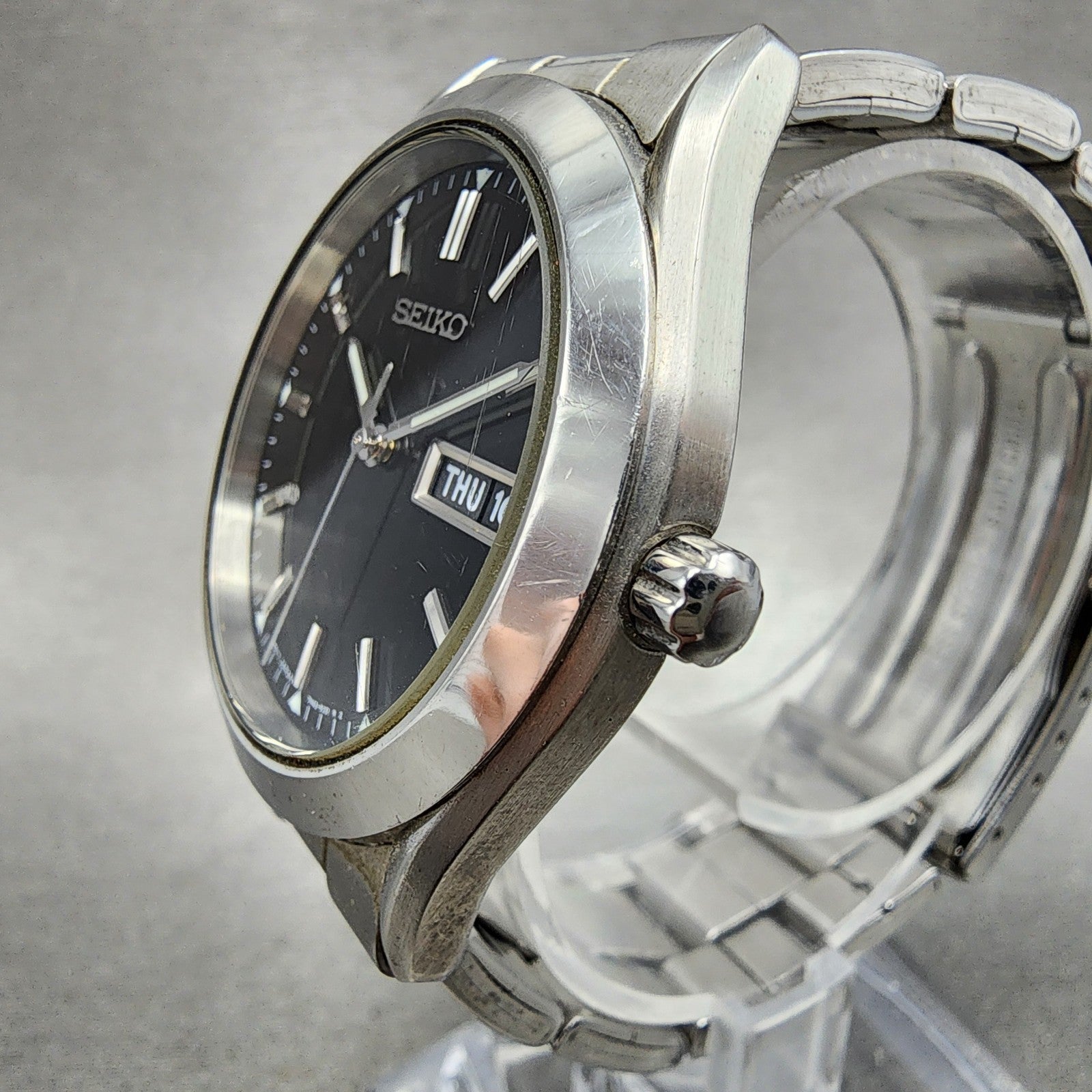 Seiko Watch Men 37mm Black Dial Silver Tone Daydate Round 7N439070 New Battery2