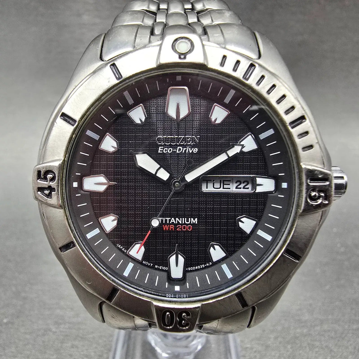 Citizen Eco-Drive Watch Men 42mm Black Dial Titanium Daydate E100-S011922 Runs0