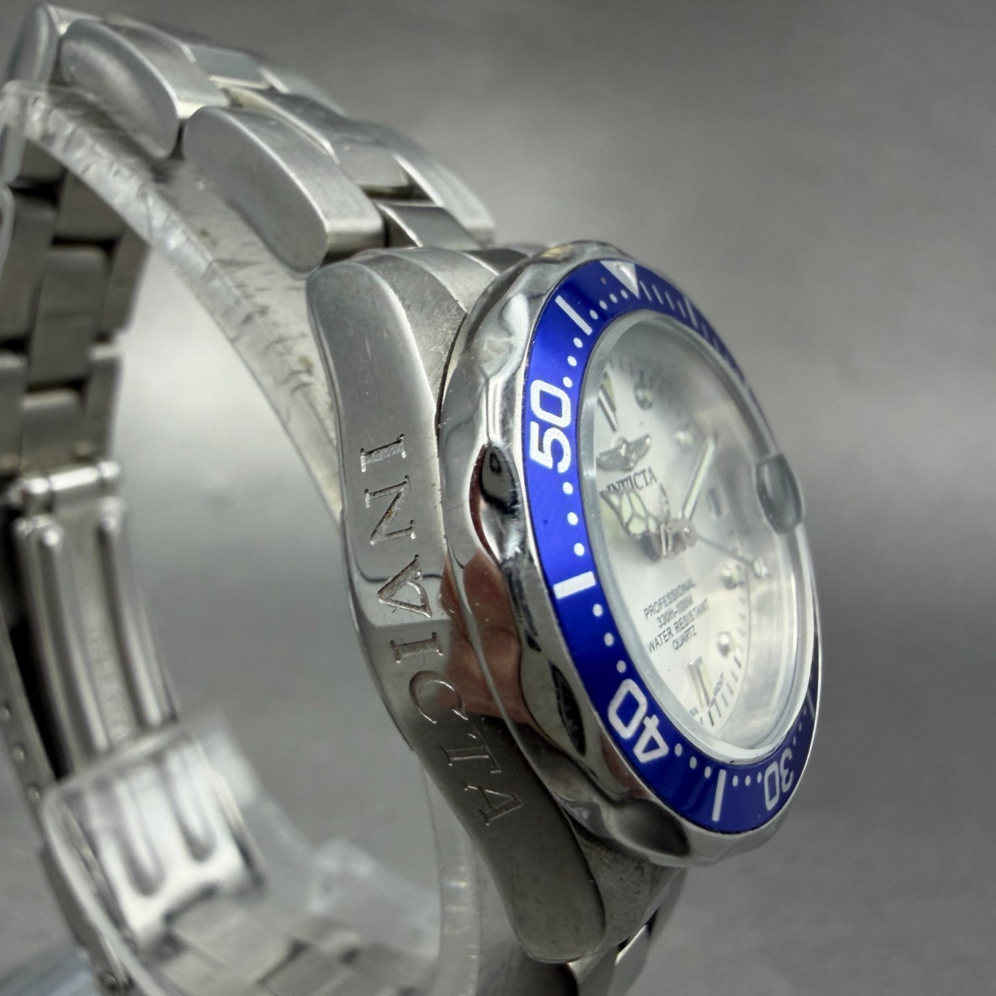 Invicta Dive Watch Women 24mm White Dial Steel Date Blue 14125 Round New Battery3