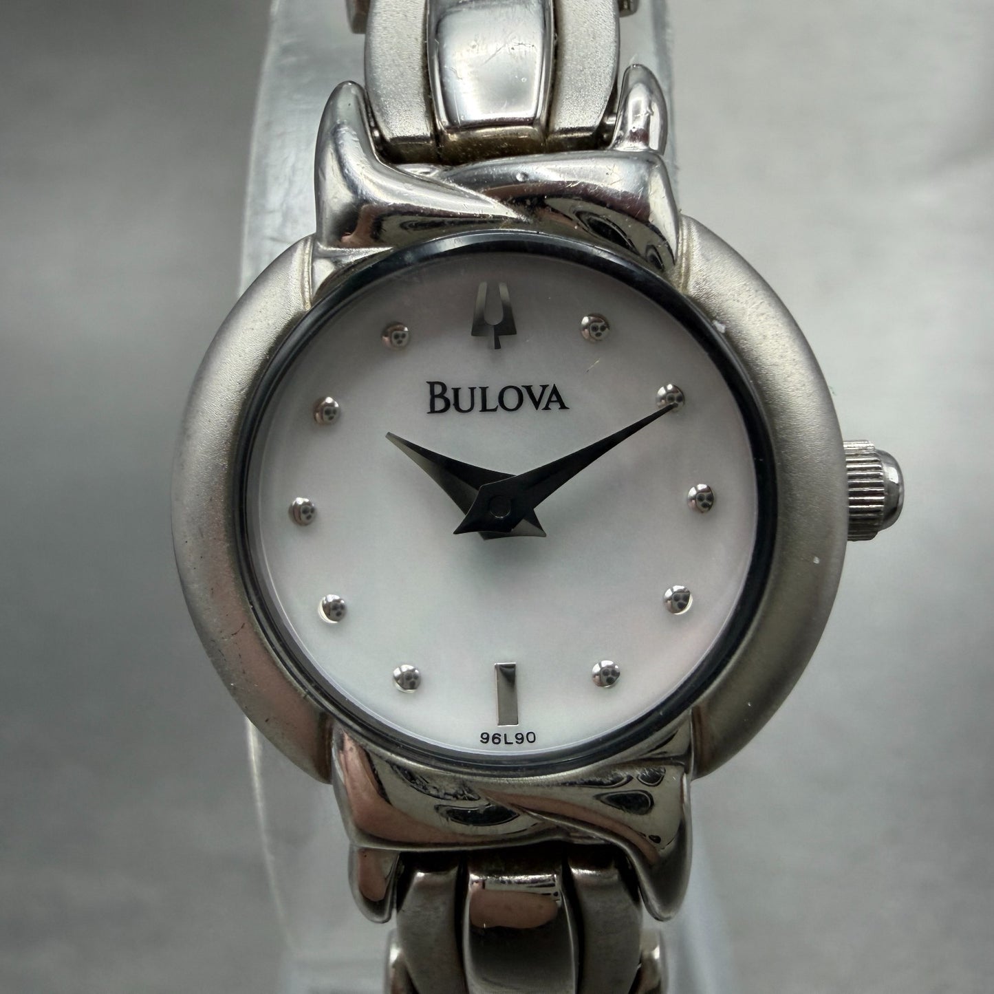 Bulova Watch Women 20mm MOP Dial Silver Tone Round 96L90 New Battery Steel0