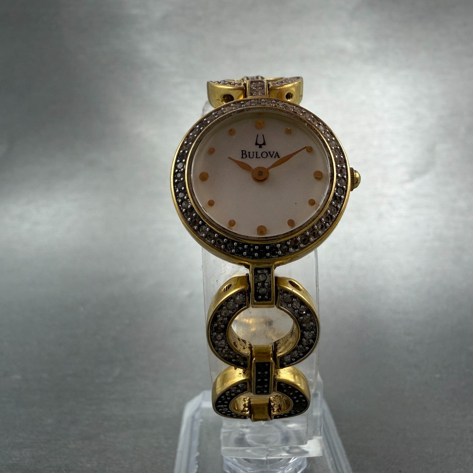 Bulova Watch Women 22mm MOP Dial Gold Tone Round 98V26 New Battery Vintage5