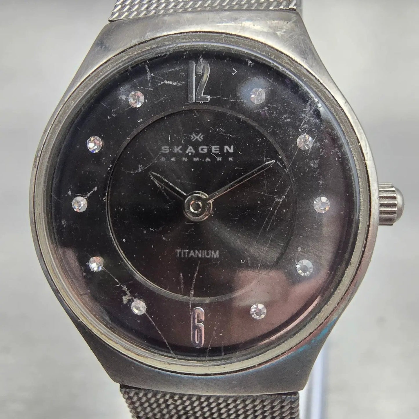 Skagen Slimline Watch Women 24mm Black Dial Titanium Round 233XSTTM New Battery1