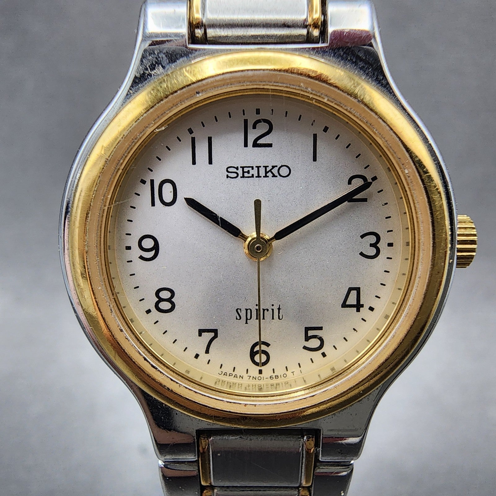 Seiko Spirit Watch Women 25mm Silver Dial Two Tone Round 7N016A80 New Battery1