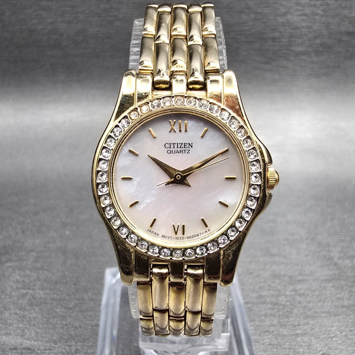 Citizen Watch Women 22mm MOP Dial Gold Tone Gemmed 1032-S011035 New Battery0