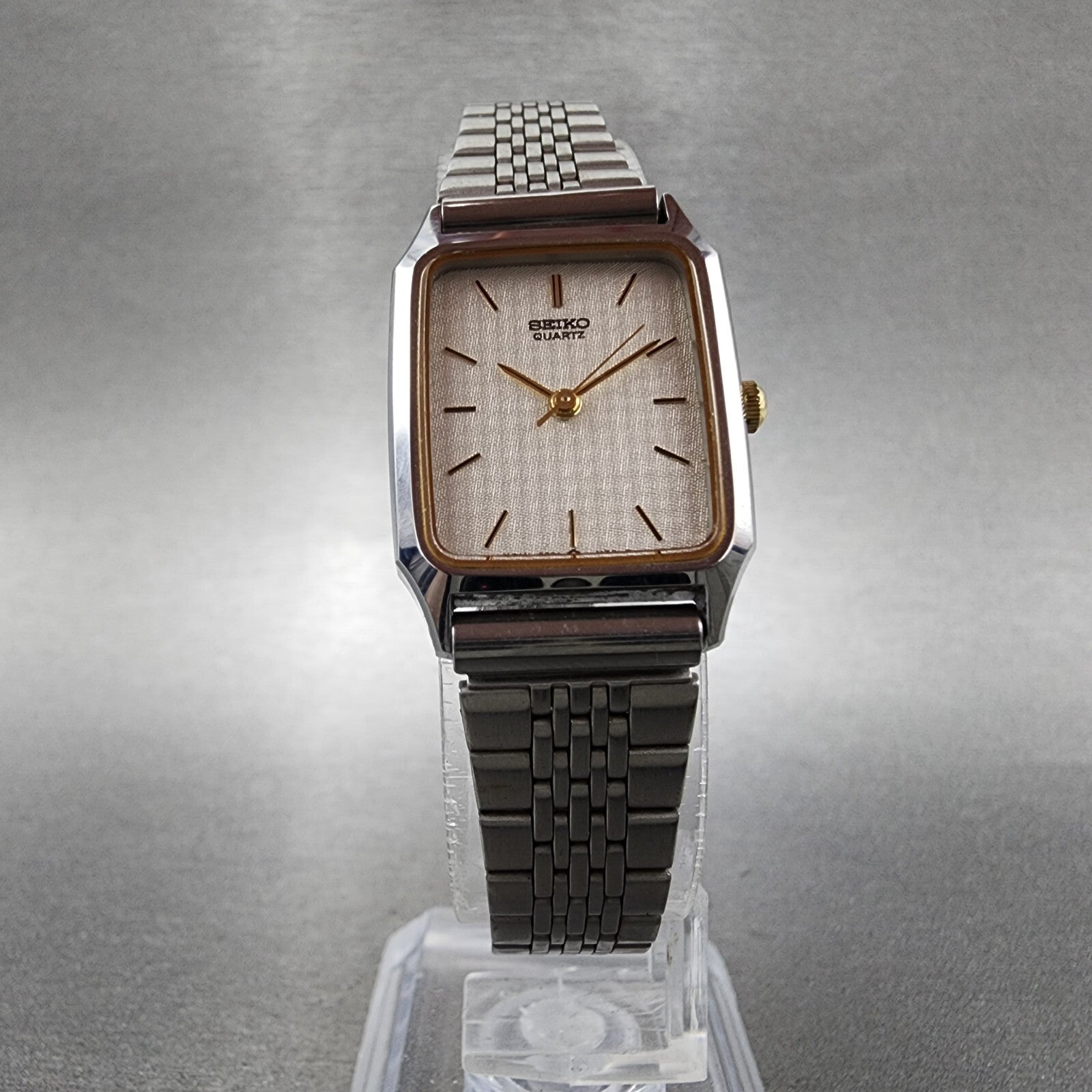 Seiko Tank Watch Women 20mm Silver Dial Two Tone 73215700 New Battery6