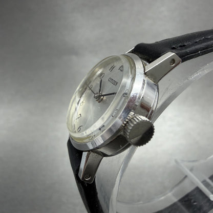 Citizen Watch Women 20mm Silver Dial Silver Tone Round Manual Wind Runs VTG2