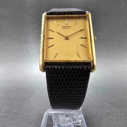 Seiko Watch Men 25mm Gold Dial Gold Tone Rectangle 5Y30-5069 New Battery Vintage5