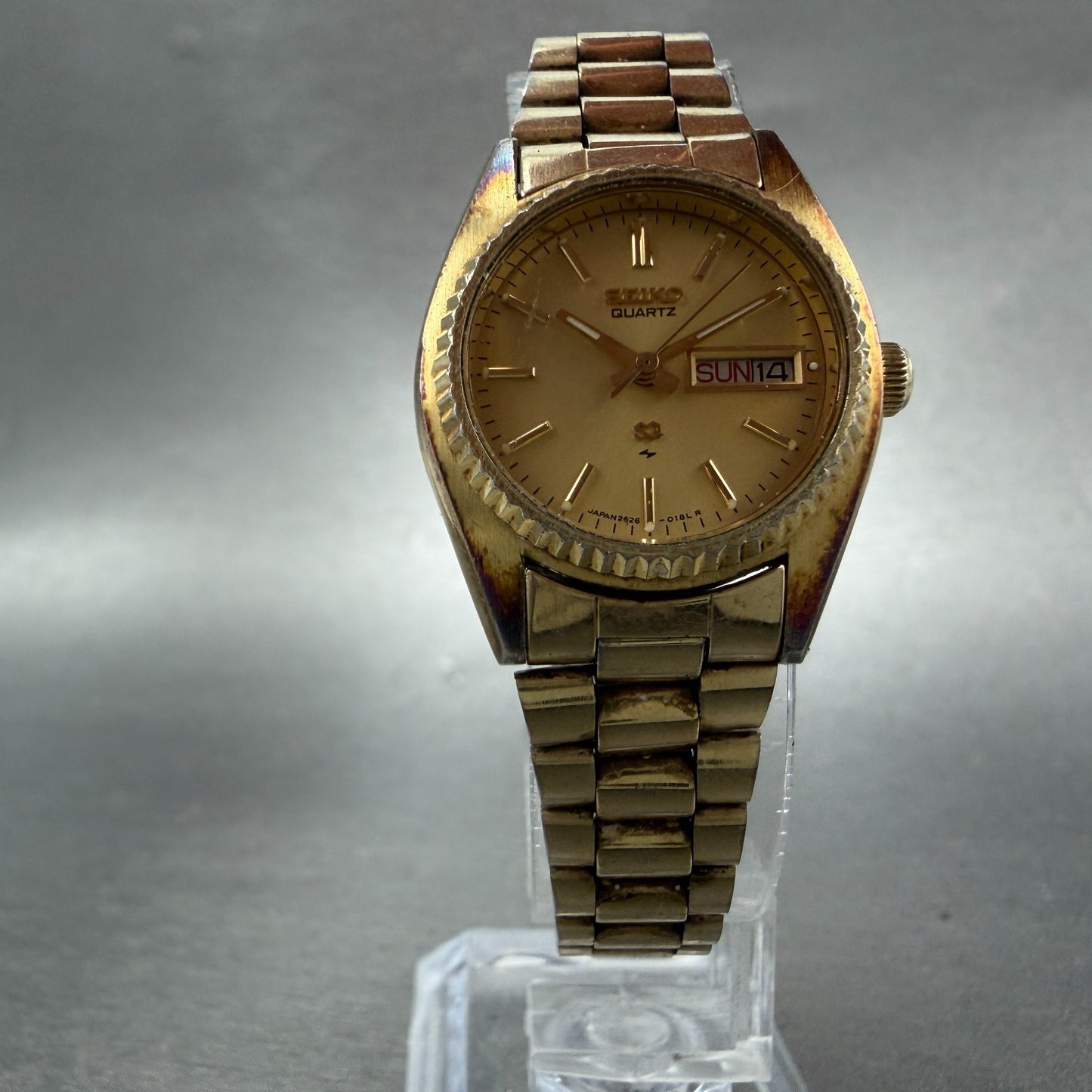Seiko SQ Watch Women 25mm Champagne Dial Gold Tone Daydate 2626-0159 New Batt JH5