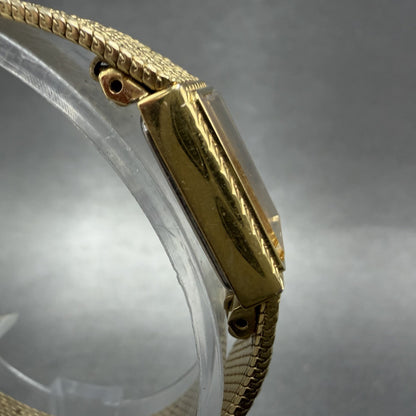 Seiko Tank Watch Women 14mm Gold Dial Gold Tone Rectangle 1F20-5A59 New Battery3