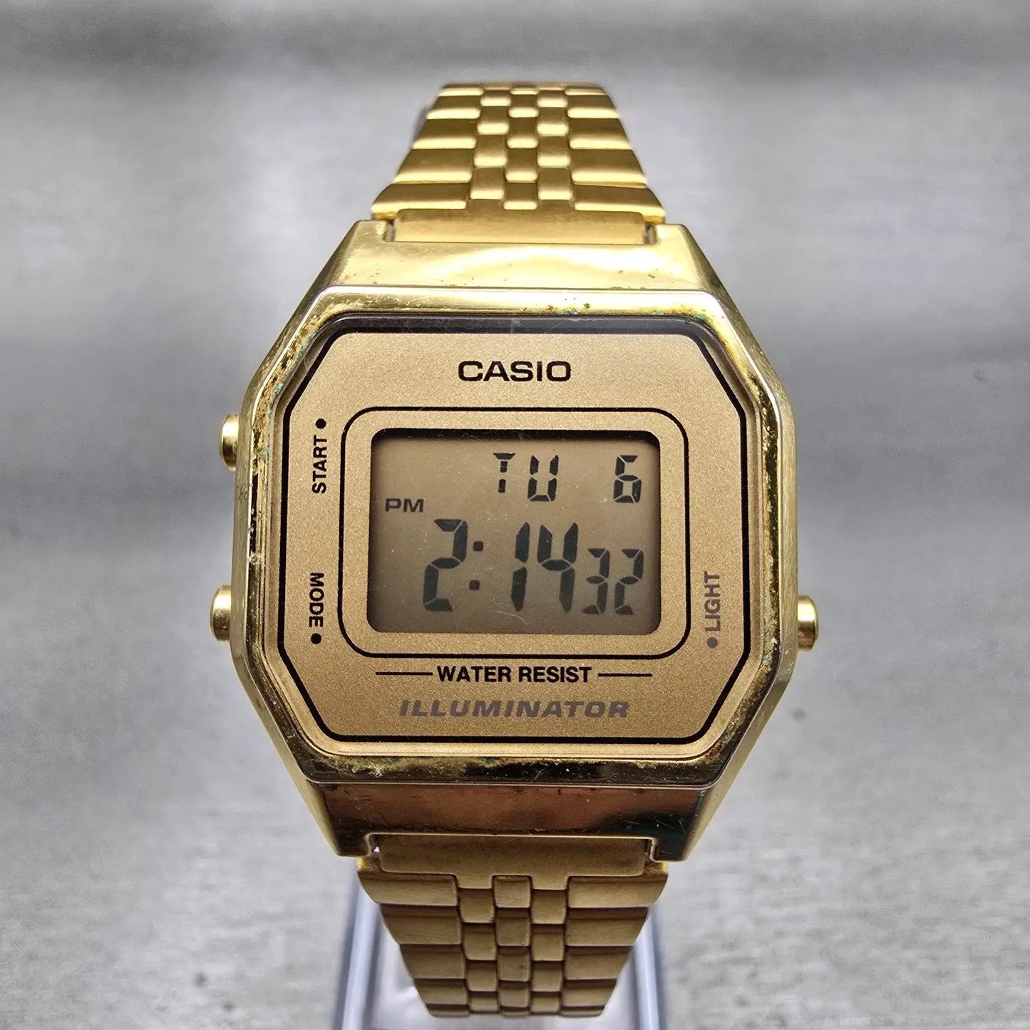 Casio Illuminator LA680W Watch Men 28mm Gold Dial Gold Tone Chrono Alarm New Bat0