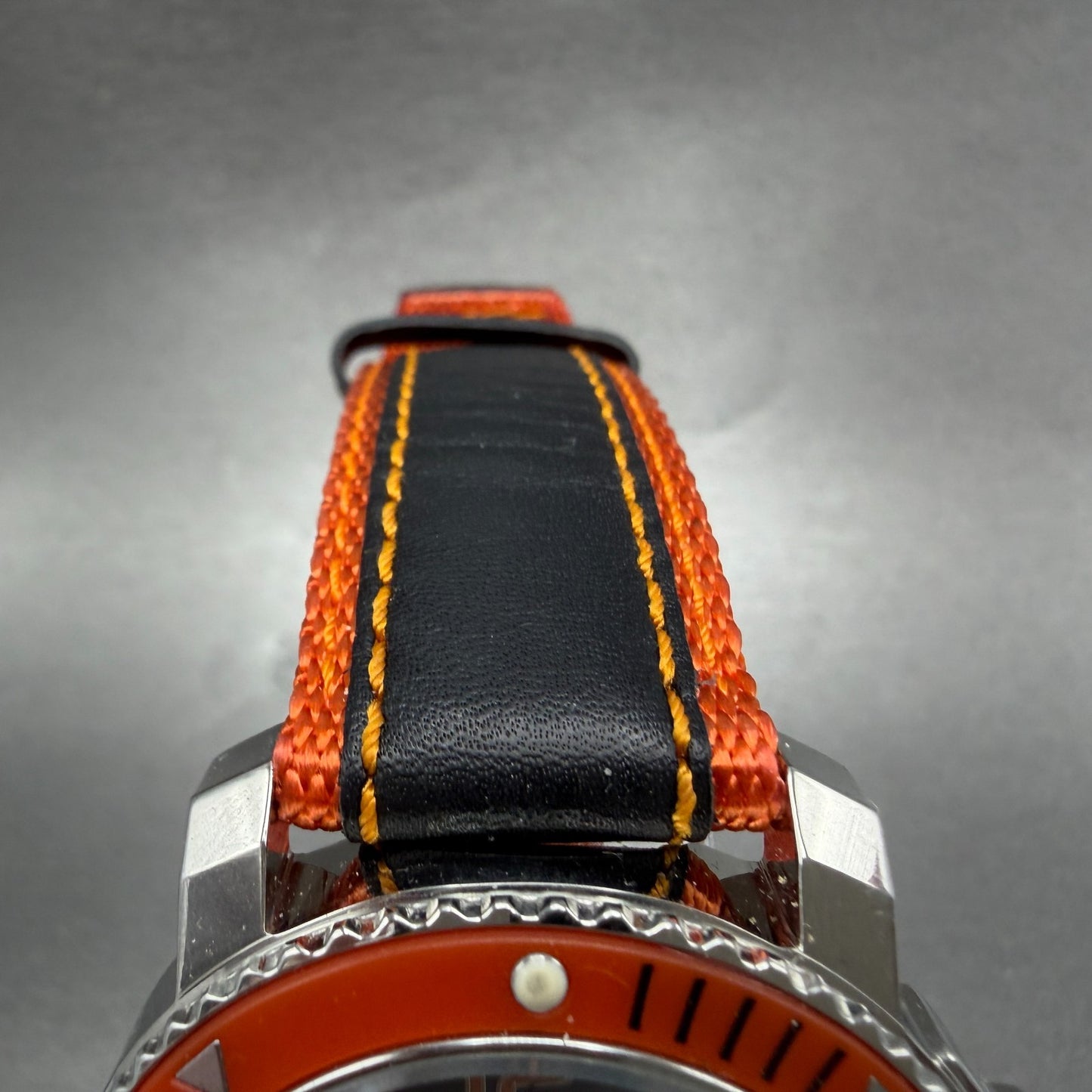 Tommy Hilfiger Dive Watch Men 43mm Black Dial Steel Date Round New Battery4